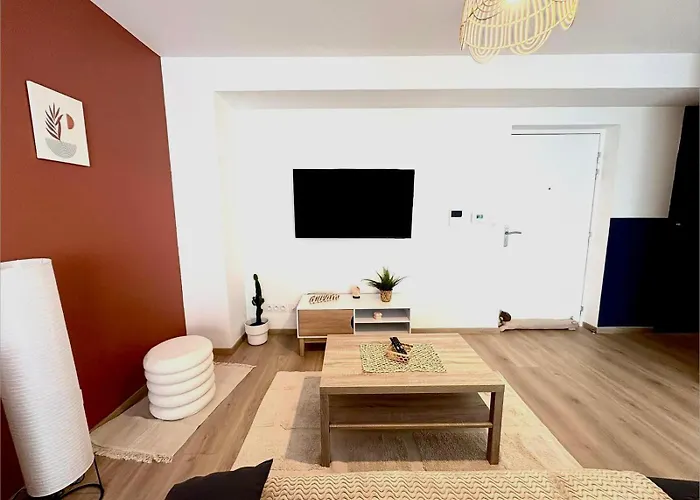 Appartement L'escapade Des Dômes - Proche De La Gare - Garage - Jaccuzi