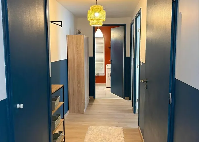 Апартаменты L'escapade Des Domes - Proche De La Gare - Garage - Billard Клермон-Ферран